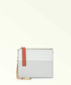 Shoppassport.shop058a095518 1