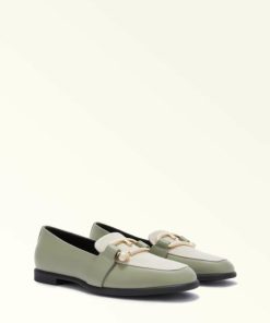 Shoppassport.shop3e77fcd9d4 1