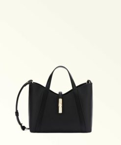 Shoppassport.shop4b26f05305 1