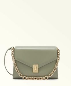 Shoppassport.shopbcfca27034 1