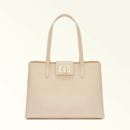 Shoppassport.shopf72f8c9022 1