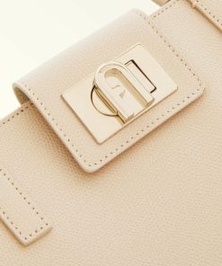 Shoppassport.shopf72f8c9022 4